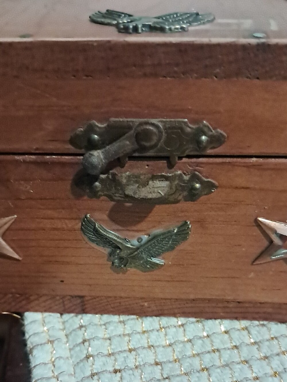 Wooden Star Eagle Appliqué Jewelry Box - Natural Wood - Picture 8 of 10